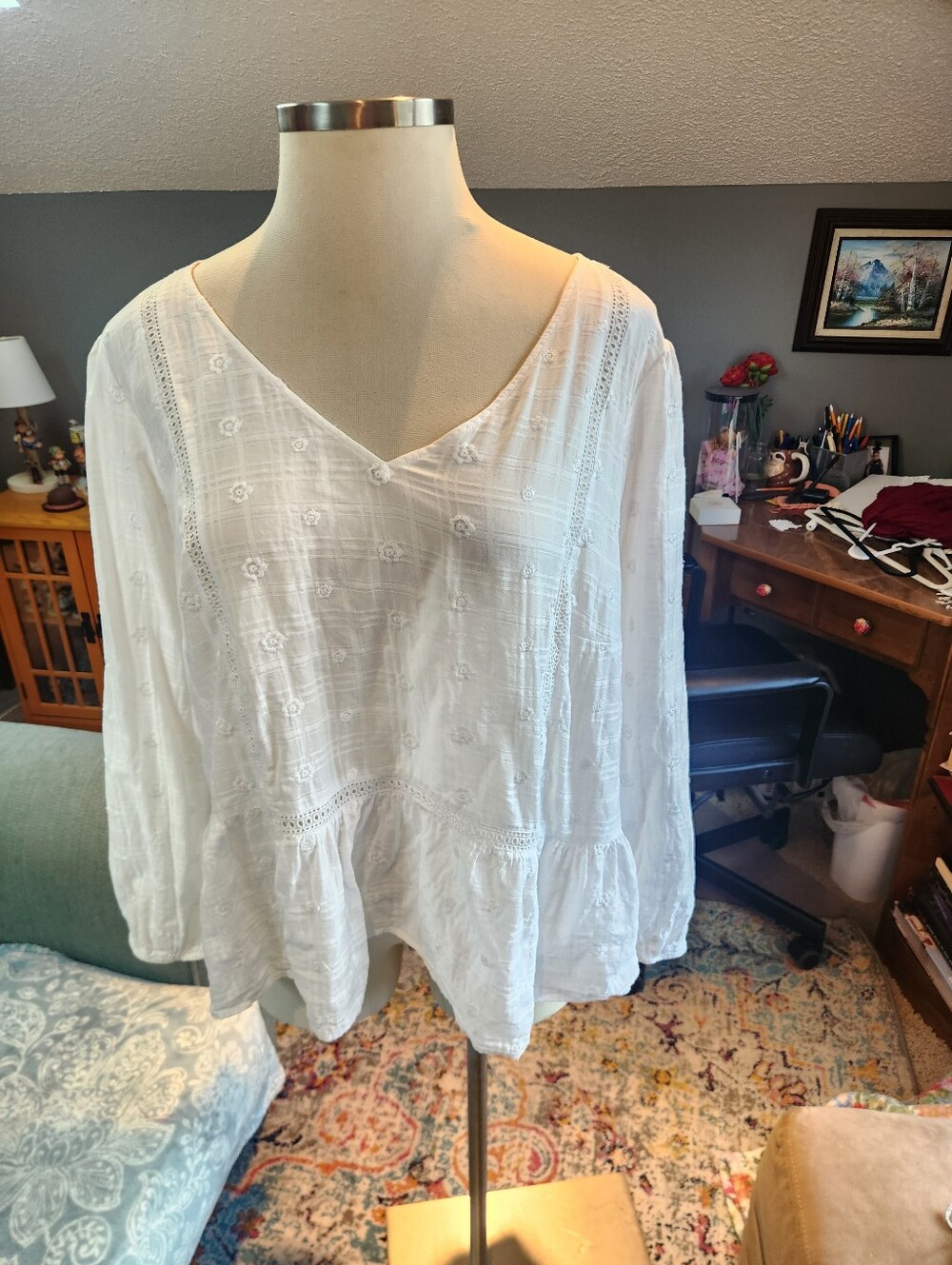 Lofy Women's White Embroidered V-Neck Blouse Plus Size 22 Cotton! Great Cond.